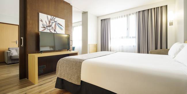 Hotel ILUNION Valencia 4 Hotel ILUNION Valencia 4